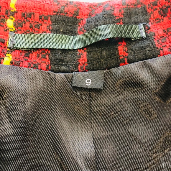 Vintage razz 3/4 red and black plaid blazer size 9  (large) excellent condition - Picture 4 of 7